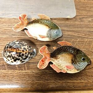 Cypraea Tigress Seashell & Pier One Imports Set of 2 Ceramic Fish Trinket Dishes
